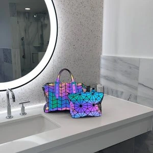 Reflective Clutch